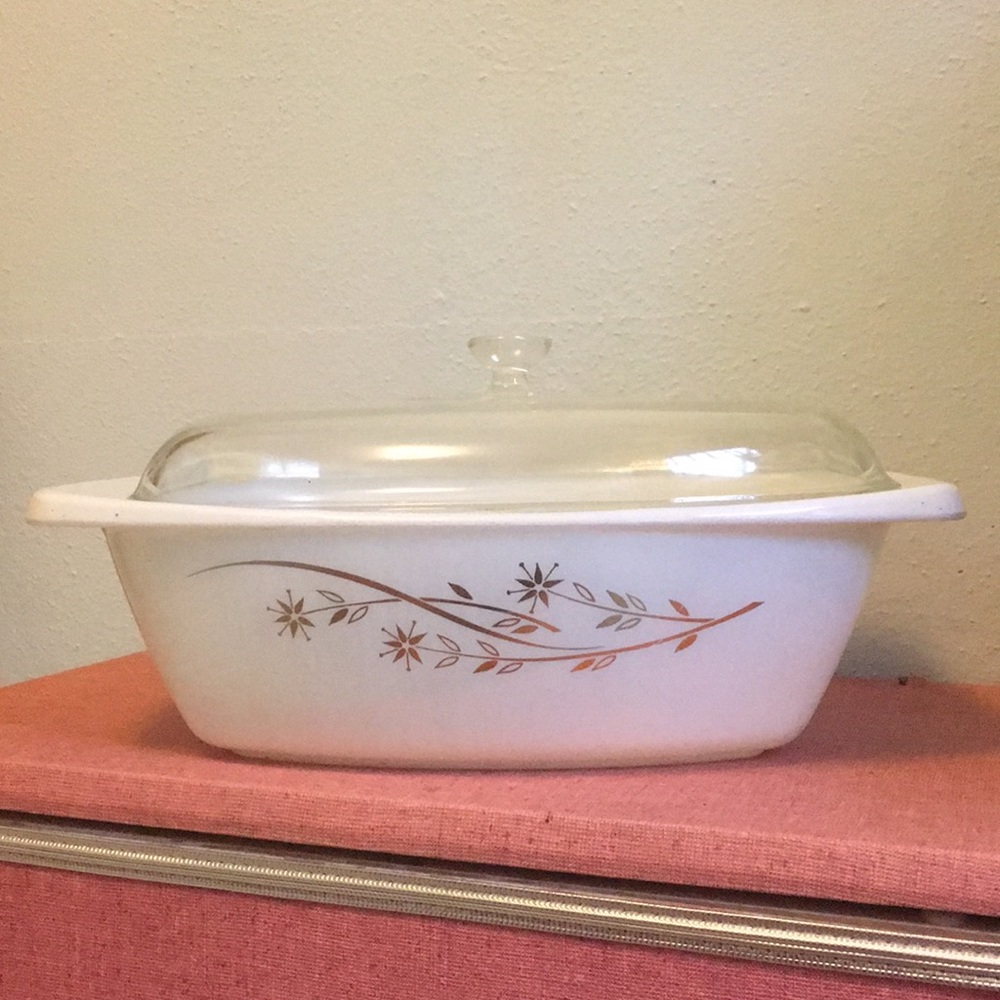 Vintage Pyrex golden honeysuckle dish with lid